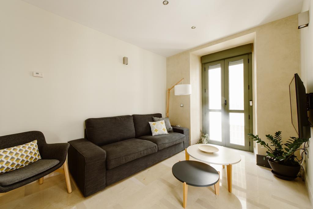 Apartment 1e Azofaifo St *