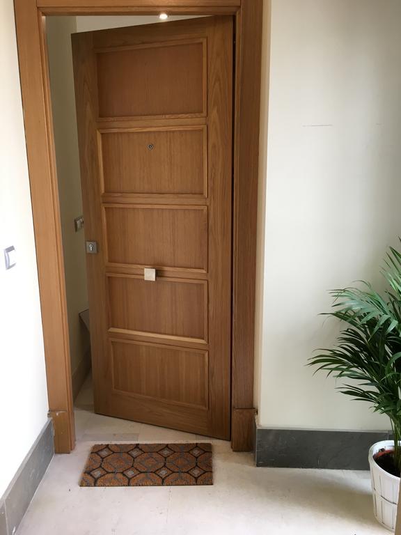 1e Azofaifo St Appartement Séville