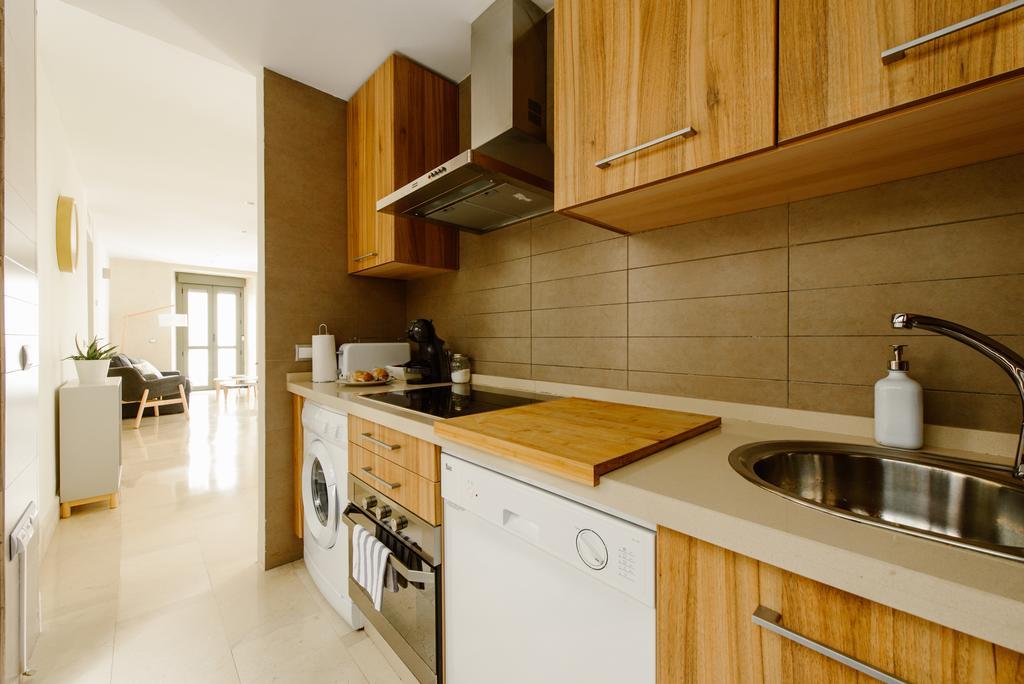 1e Azofaifo St